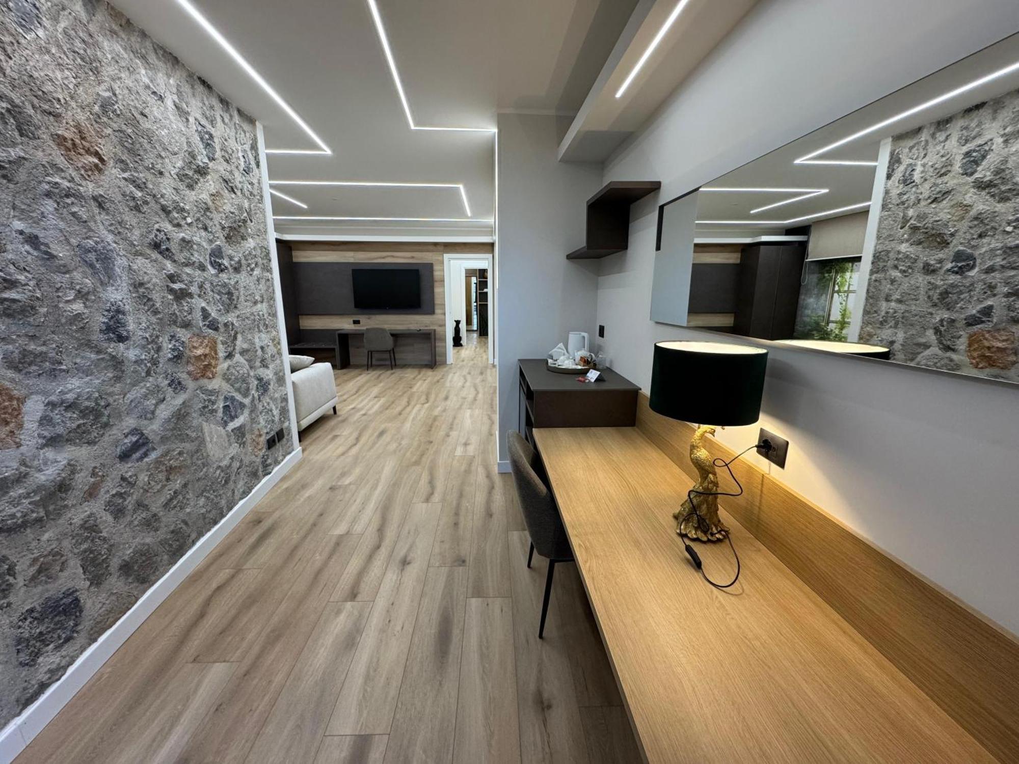 La Locanda Del Pontefice - Luxury Country House Маріно Екстер'єр фото