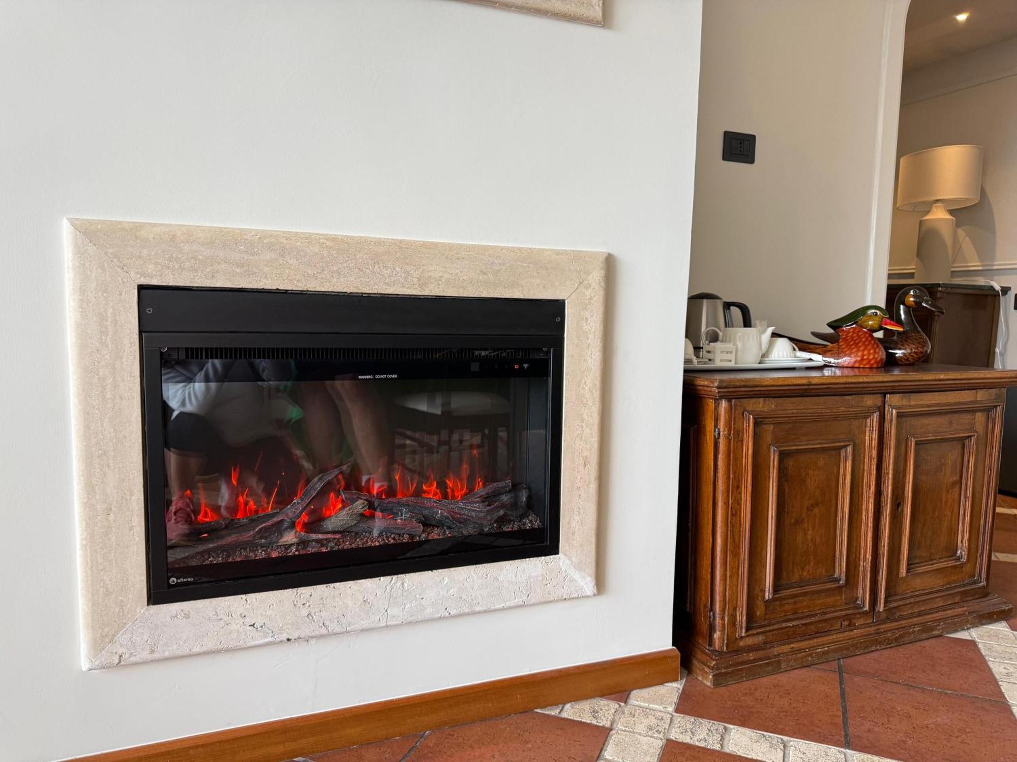 La Locanda Del Pontefice - Luxury Country House Маріно Екстер'єр фото