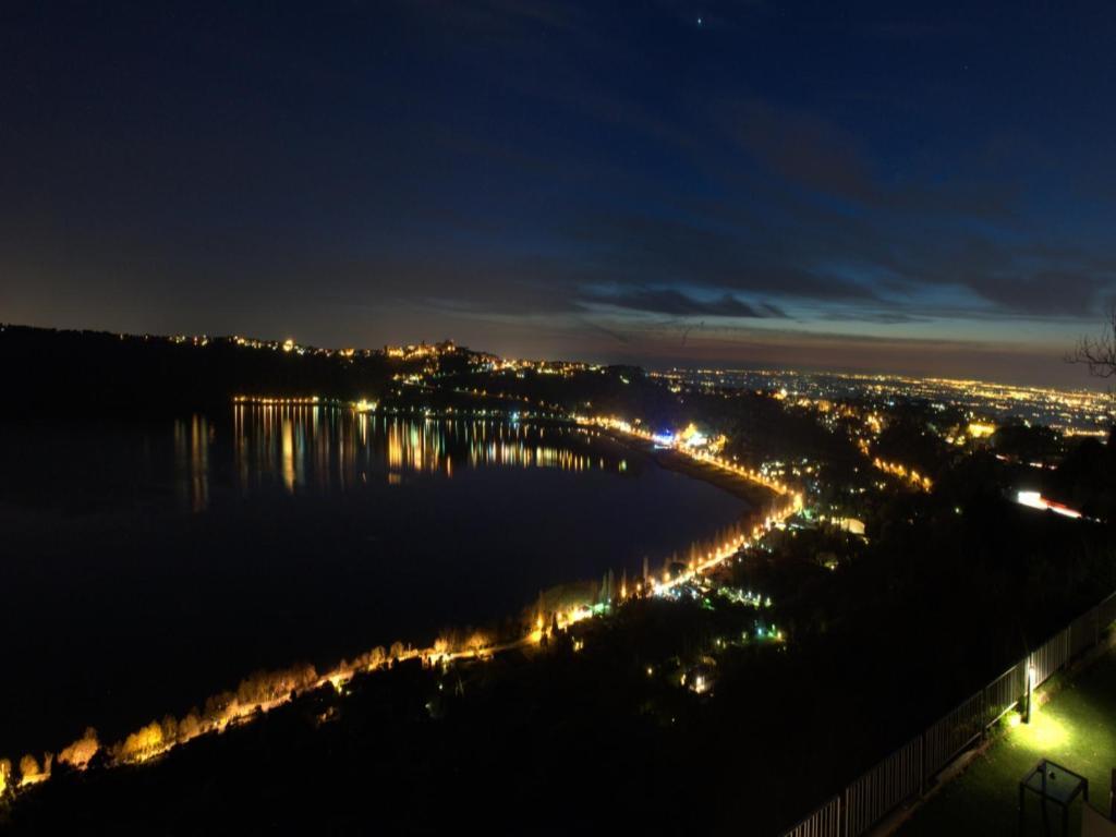 Готель La Locanda Del Pontefice - Luxury Country House Маріно Екстер'єр фото