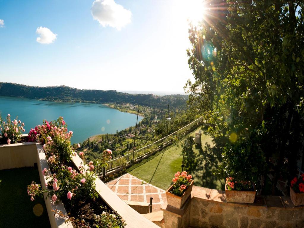 La Locanda Del Pontefice - Luxury Country House Маріно Екстер'єр фото