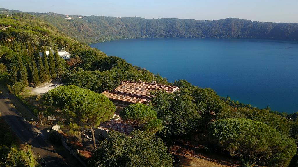 La Locanda Del Pontefice - Luxury Country House Маріно Екстер'єр фото
